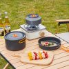 With cooking utensils in hand, you can cook while camping and enjoy natural delicious food.